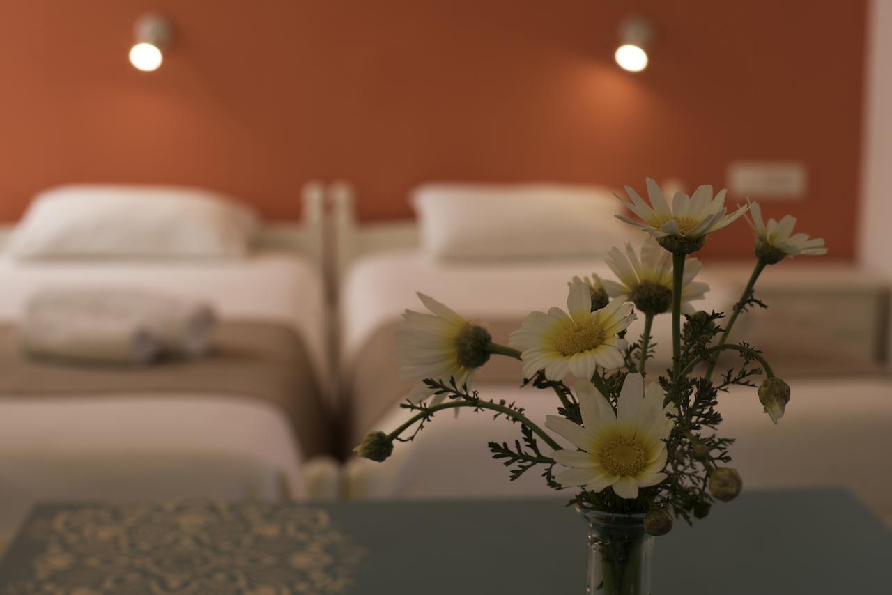 Niki Rooms Palaiochora Dış mekan fotoğraf
