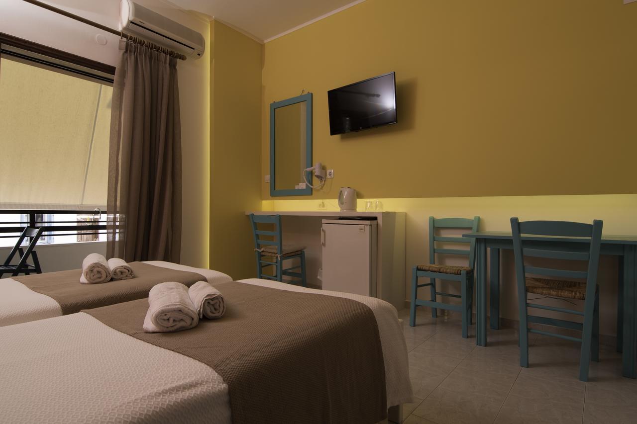 Niki Rooms Palaiochora Dış mekan fotoğraf