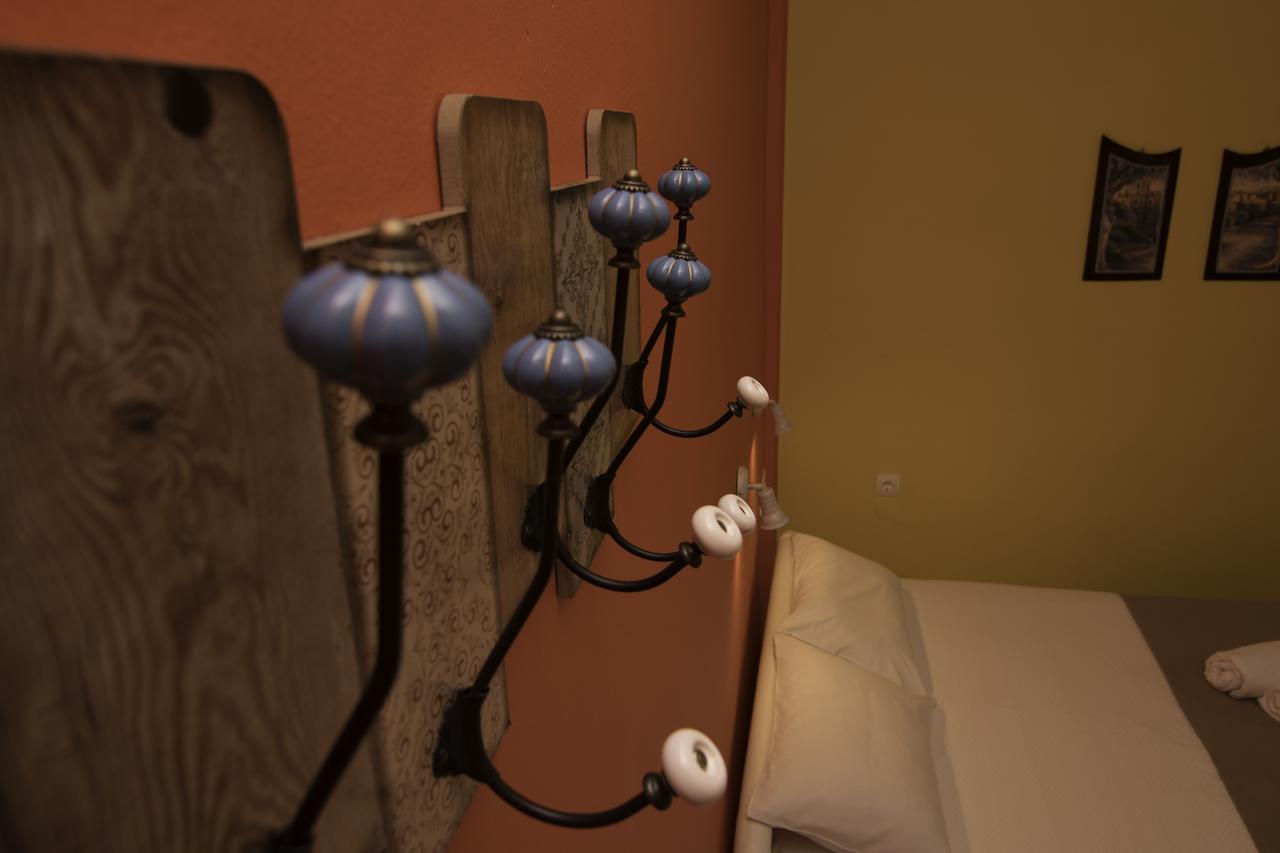 Niki Rooms Palaiochora Dış mekan fotoğraf