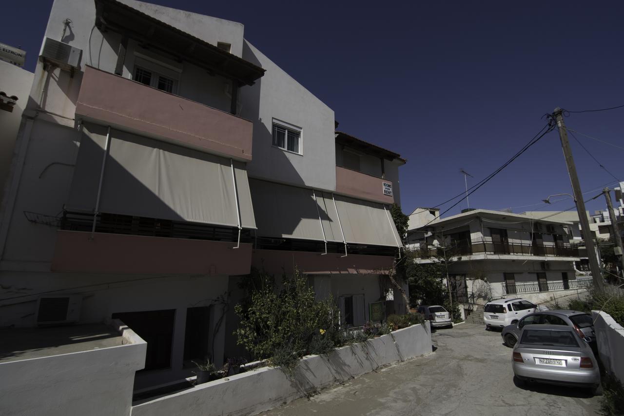 Niki Rooms Palaiochora Dış mekan fotoğraf